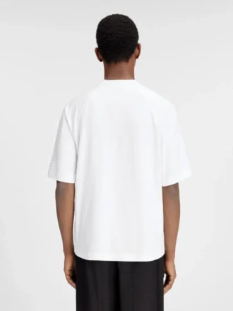 Das Typo-T-Shirt Raglan-Logo-T-Shirt