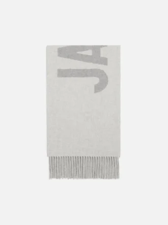 Der Jacquemus-Schal Fringe Logo-Schal