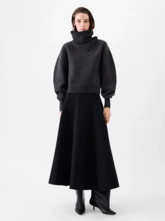 Der Pallone-Strick Pullover mit weitem Rollkragen