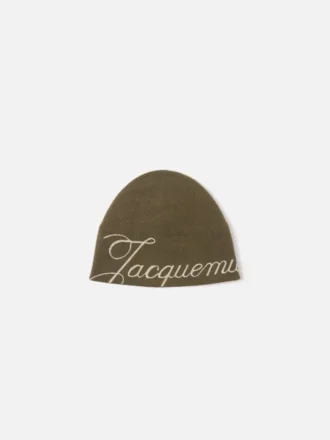 Die Atelier-Mütze Mütze mit Jacquard-Logo Die Atelier-Mütze Mütze mit Jacquard-Logo