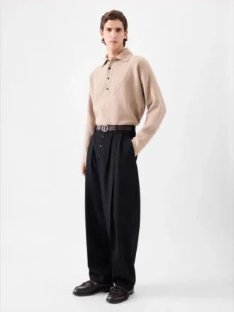 Die Hose Fernando Plissierte Hose mit Knöpfen
