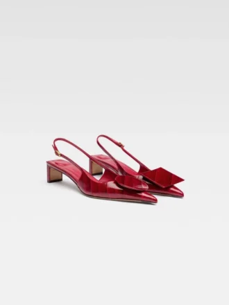 Die niedrigen Duelo-Slingbacks Runde und eckige Kitten Heels